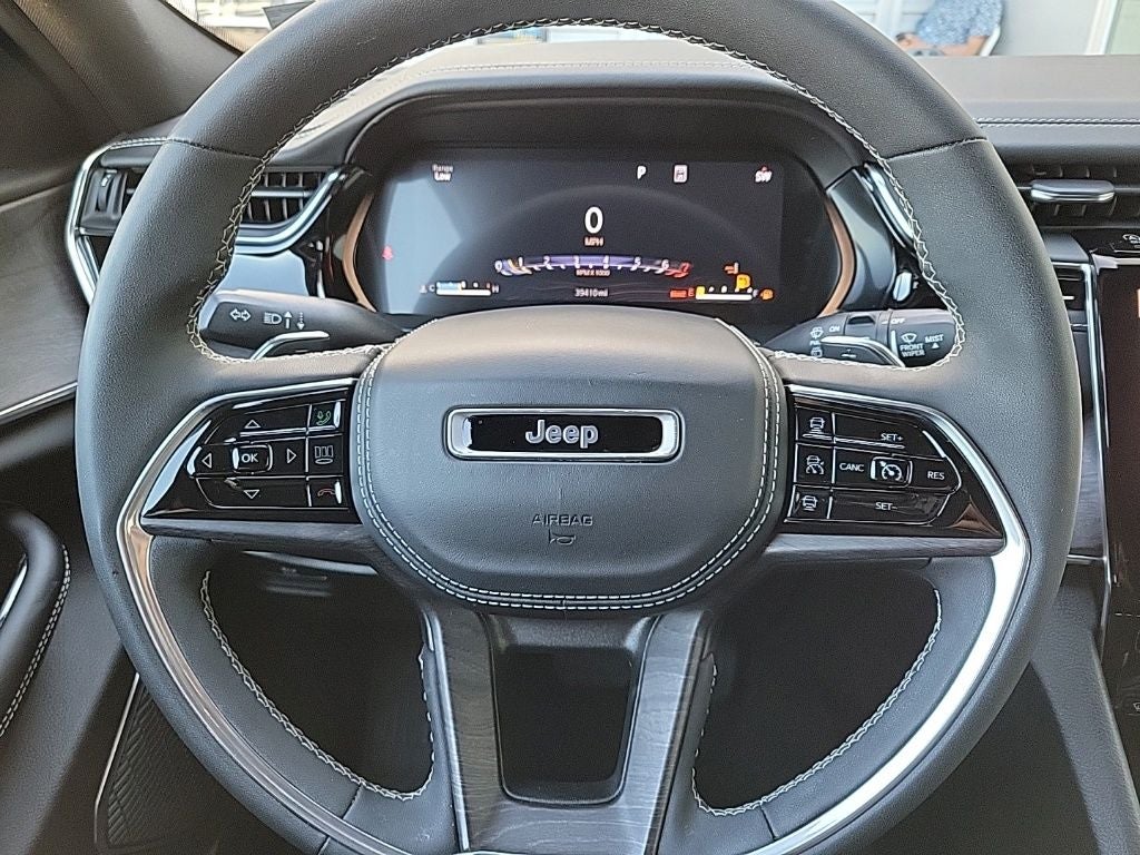 2023 Jeep Grand Cherokee Overland