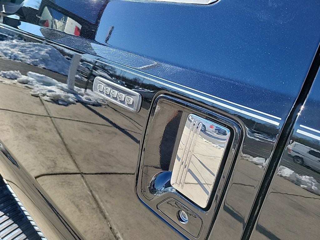 2016 Ford F-350SD Platinum DRW