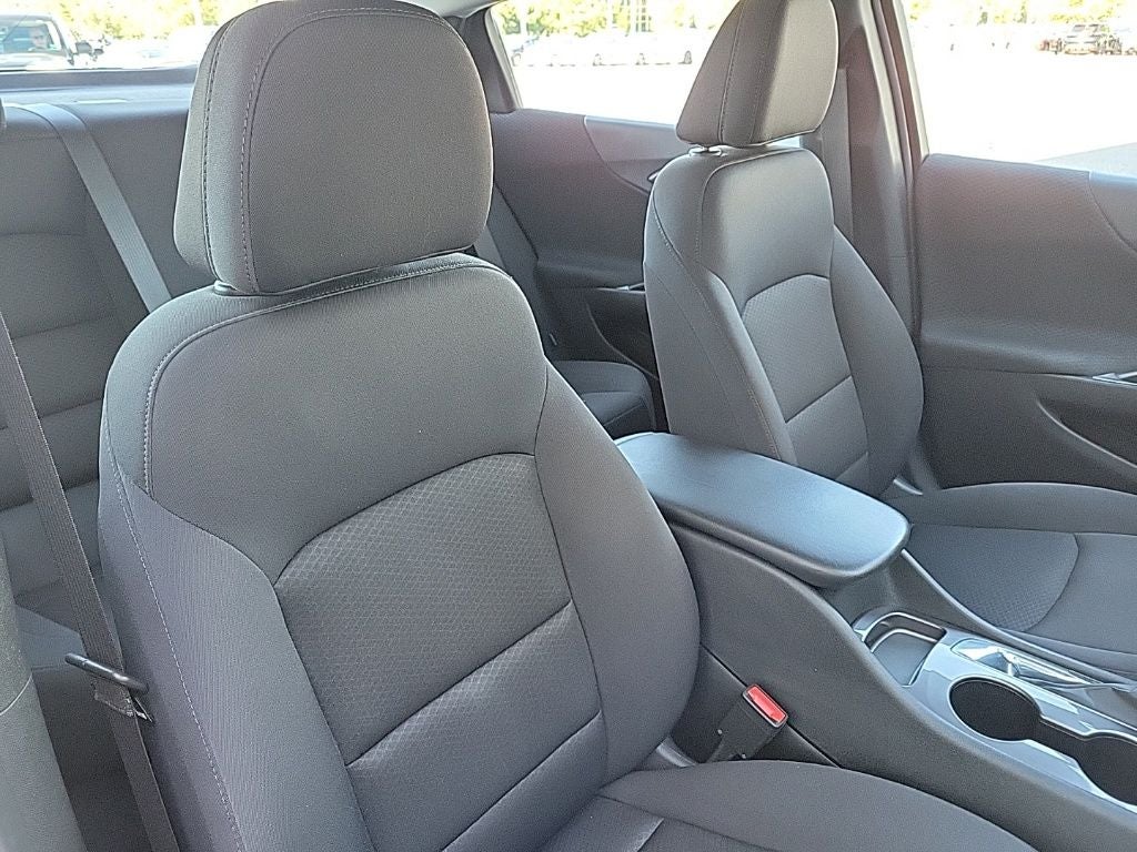 2022 Chevrolet Malibu LS 1LS