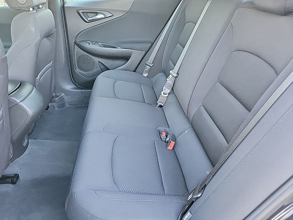 2022 Chevrolet Malibu LS 1LS