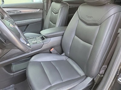 2024 Cadillac XT6 Luxury
