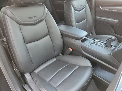 2024 Cadillac XT6 Luxury