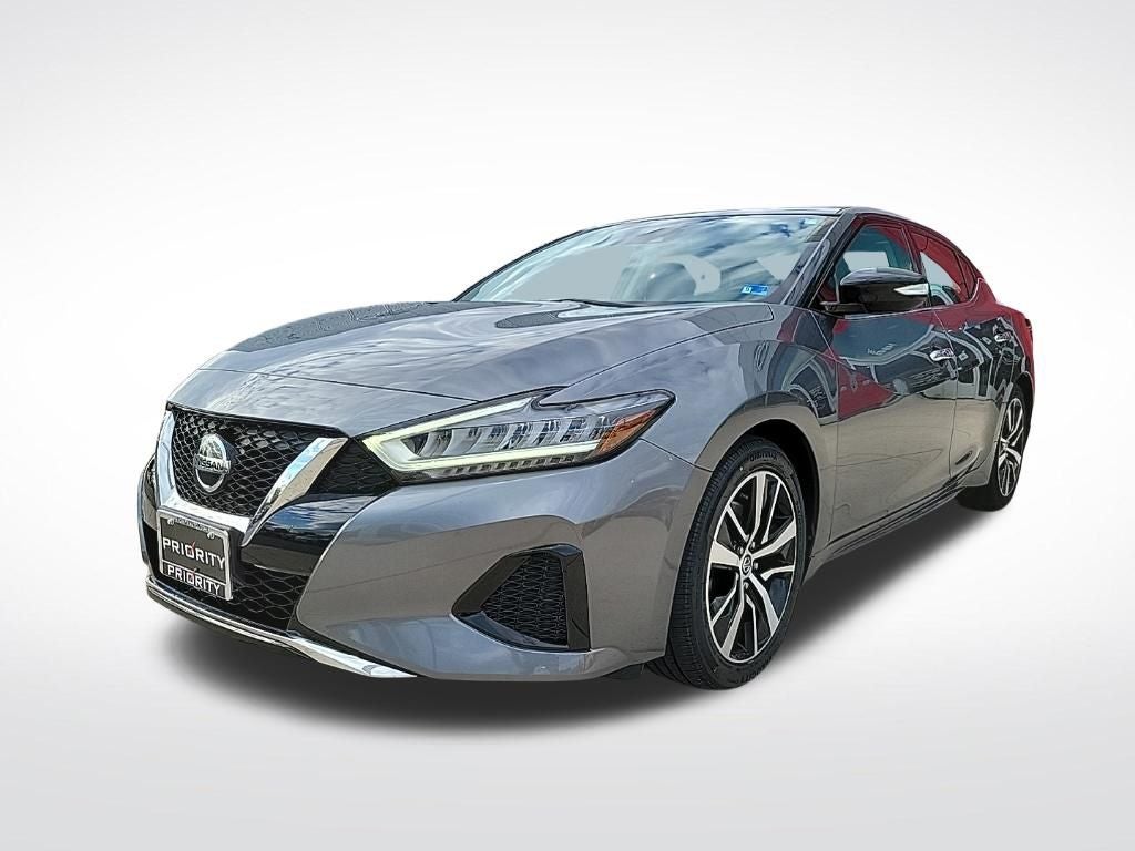 2021 Nissan Maxima SV's photo