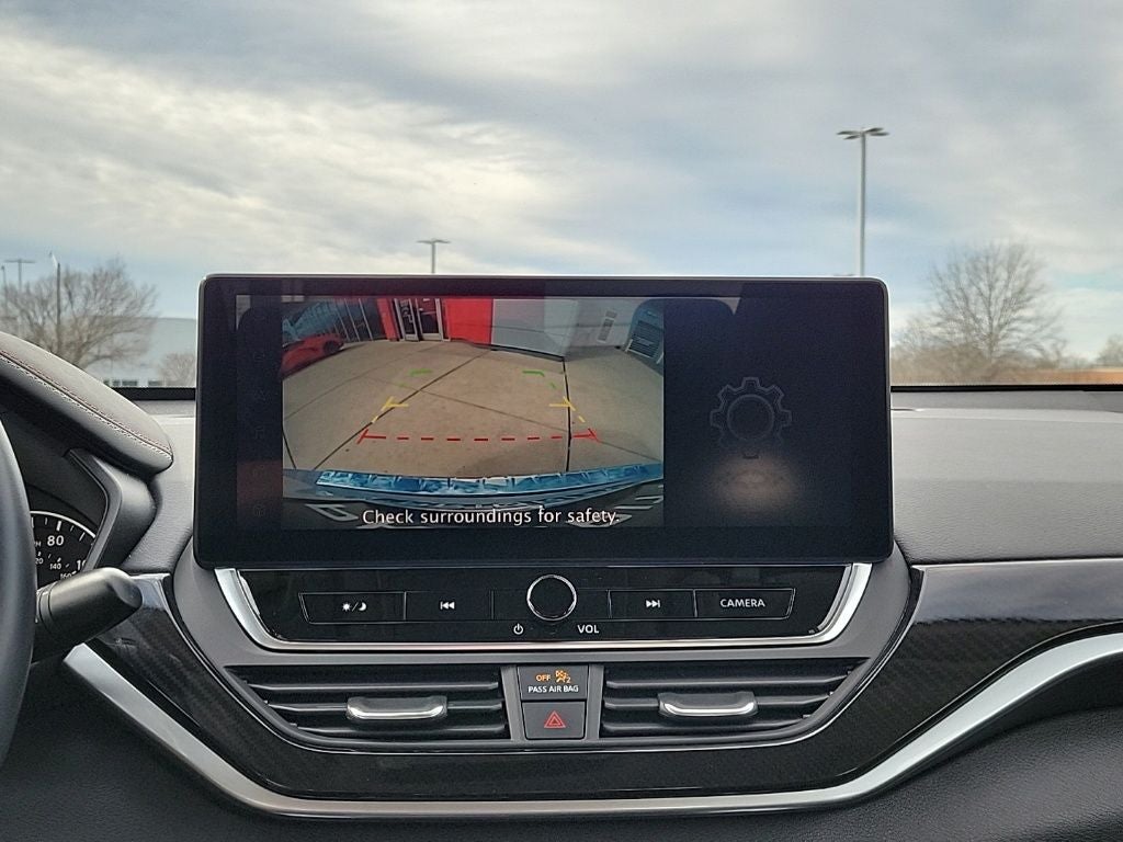 2023 Nissan Altima 2.5 SR