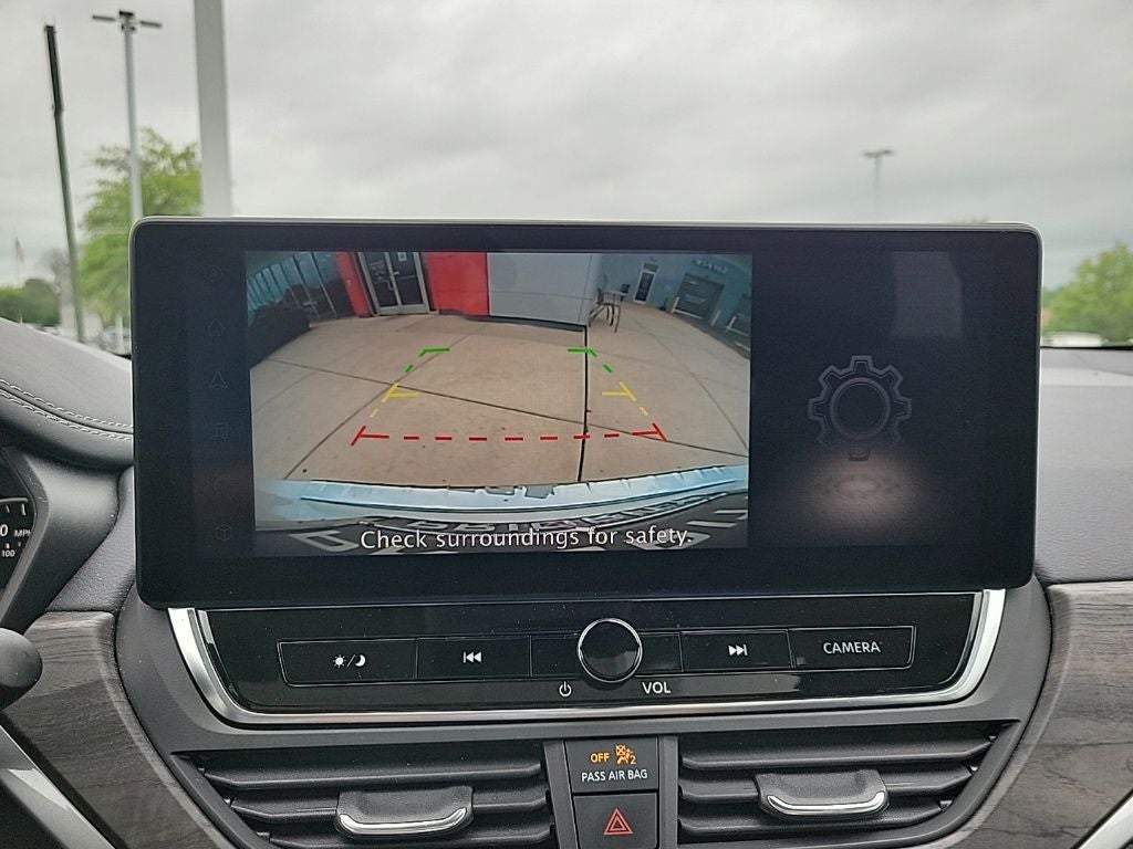2023 Nissan Altima 2.5 SV