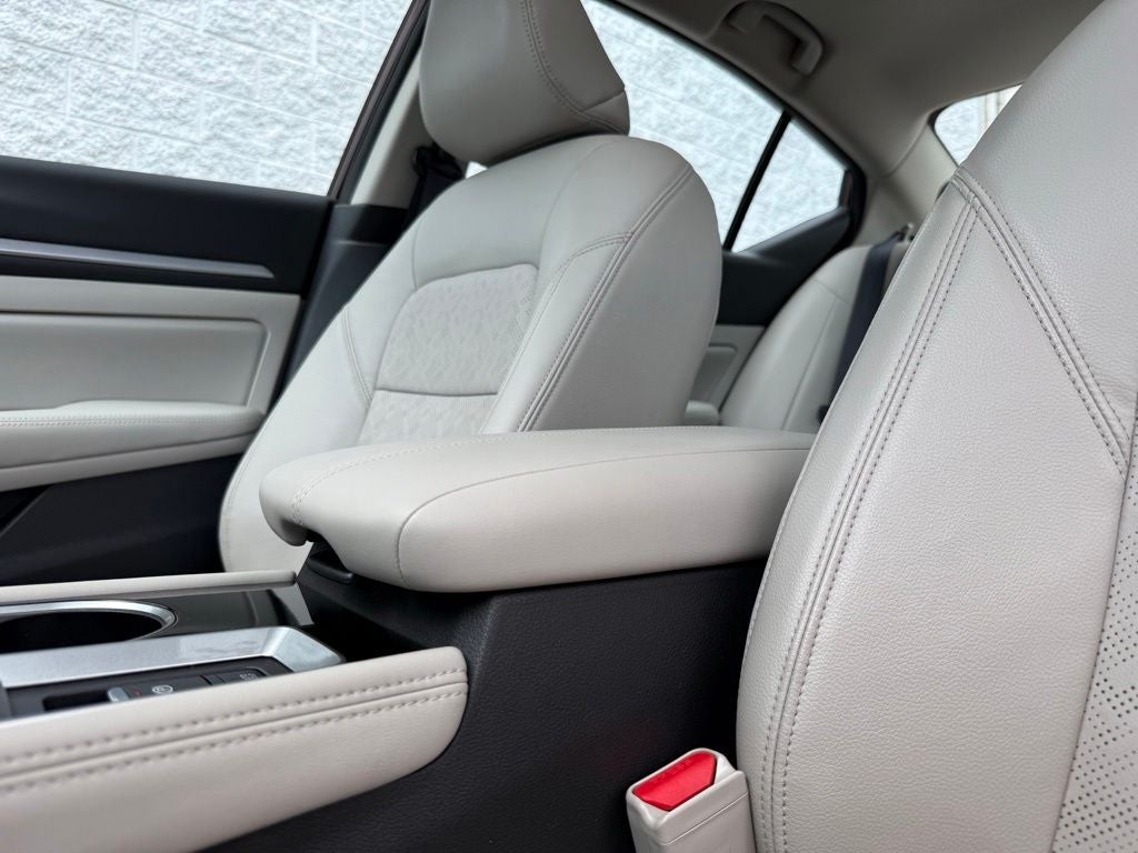 2024 Nissan Altima 2.5 SL