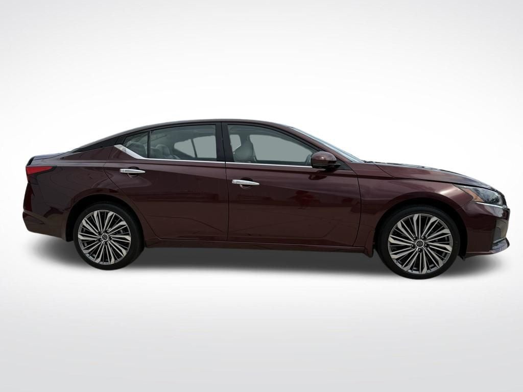 2024 Nissan Altima 2.5 SL