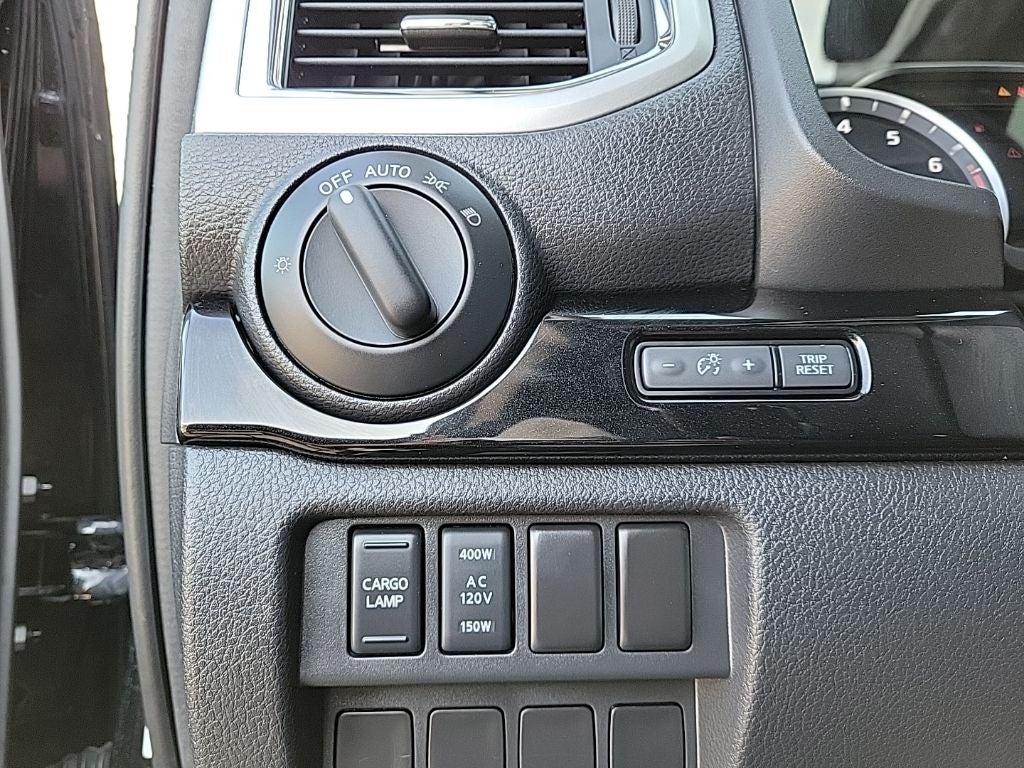 2021 Nissan Titan SV