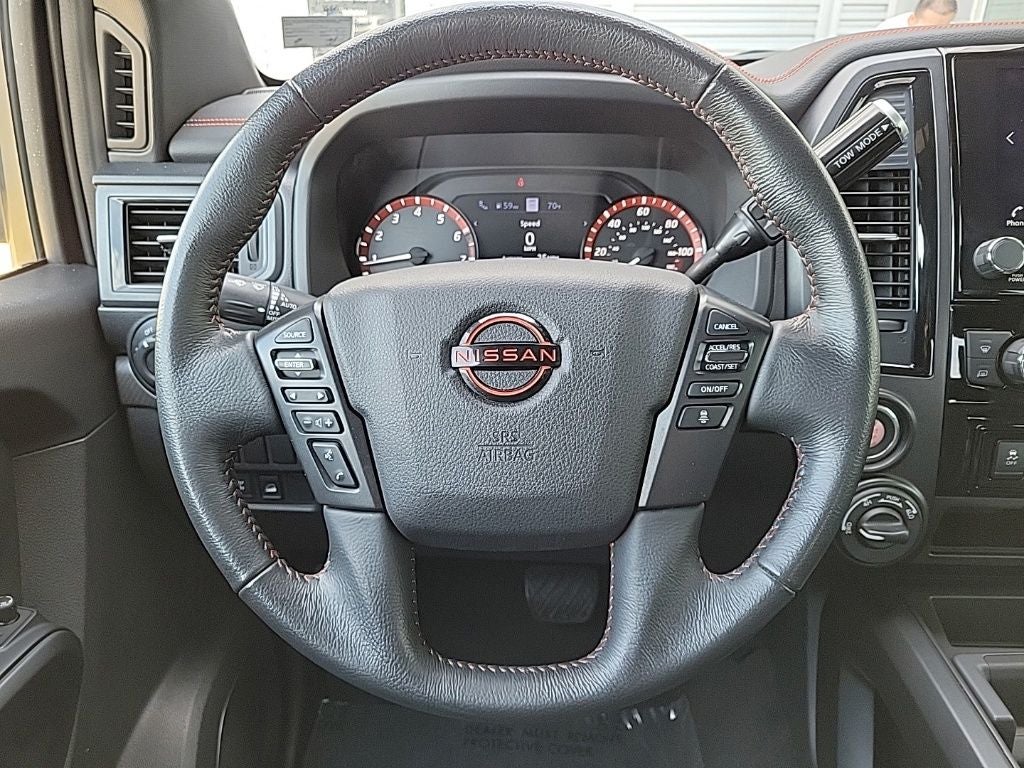 2024 Nissan TITAN Crew Cab PRO-4X®