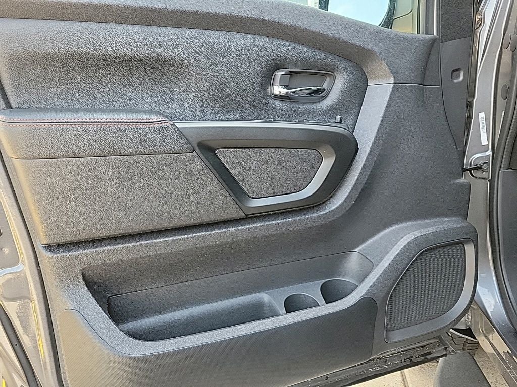 2024 Nissan TITAN Crew Cab PRO-4X®