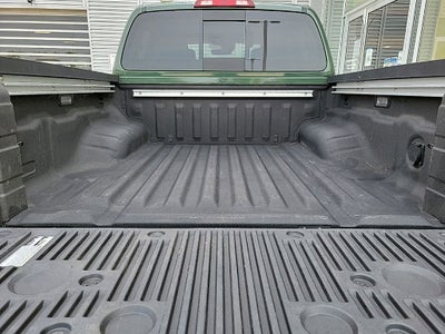 2024 Nissan Frontier SL