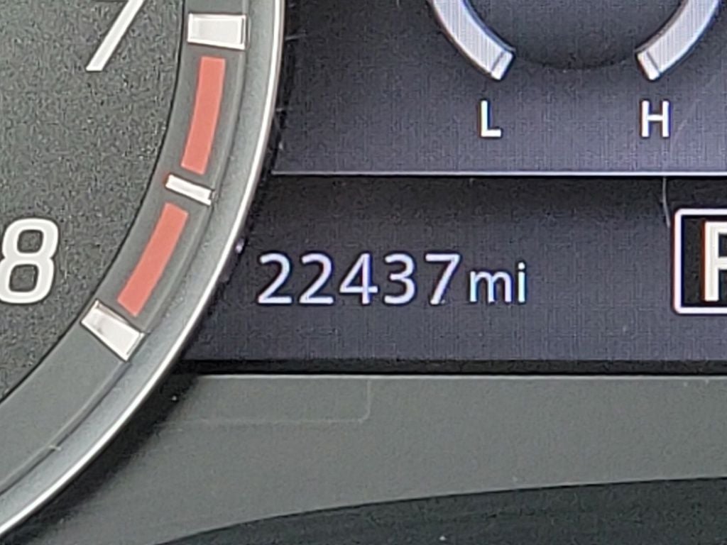 2024 Nissan Frontier SL
