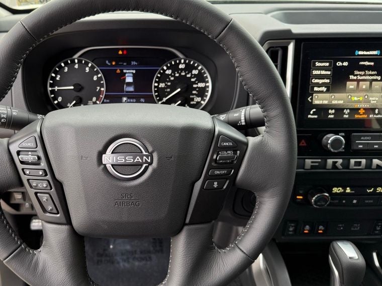 2025 Nissan Frontier Crew Cab SV