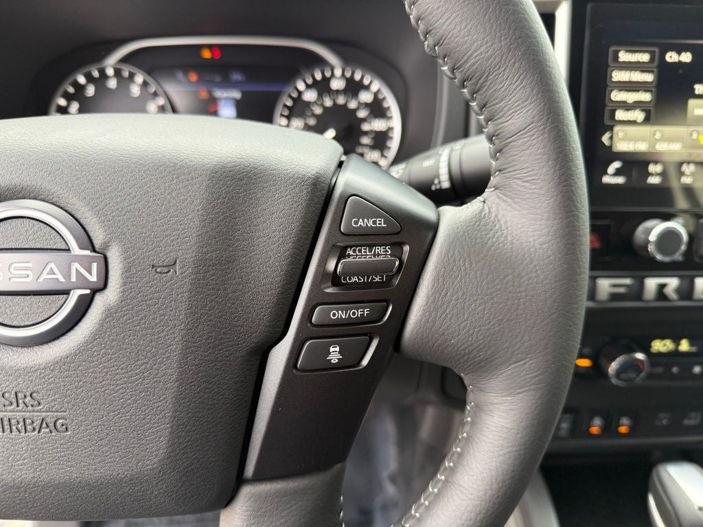 2025 Nissan Frontier Crew Cab SV
