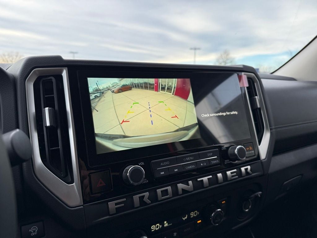 2025 Nissan Frontier Crew Cab SV