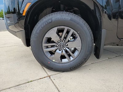 2026 Nissan Frontier Crew Cab SV
