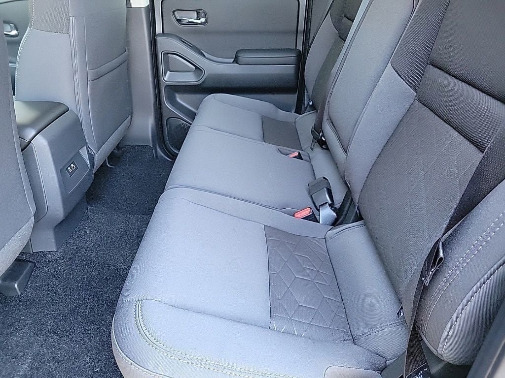 2026 Nissan Frontier Crew Cab SV Long Bed