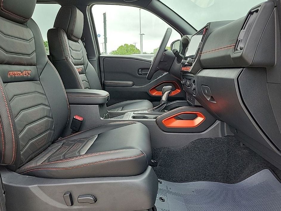 2026 Nissan Frontier Crew Cab PRO-4X® Long Bed