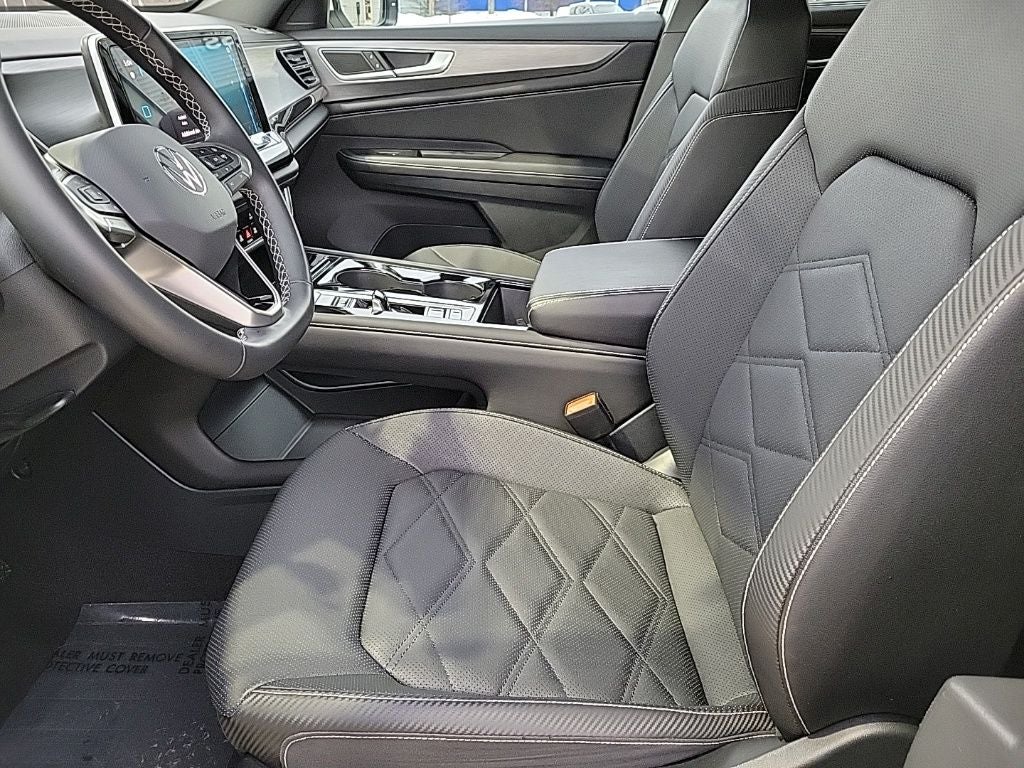 2024 Volkswagen Atlas Cross Sport 2.0T SE w/Technology