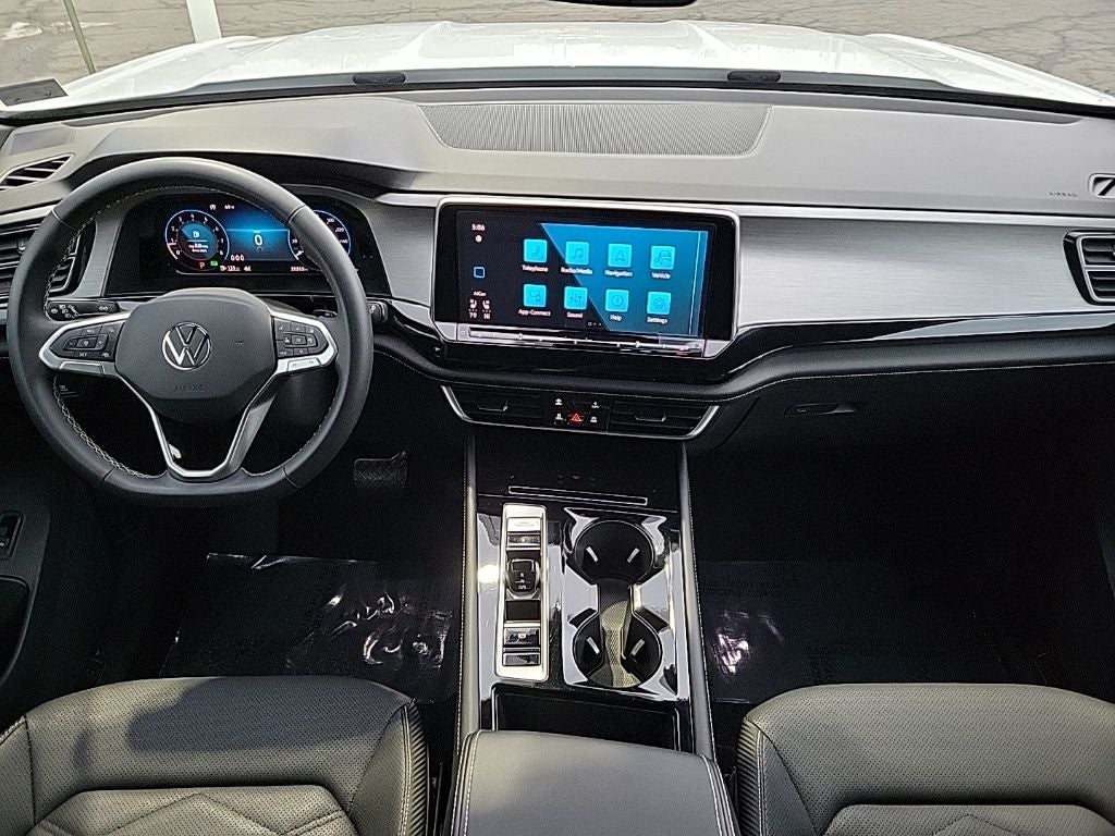 2024 Volkswagen Atlas Cross Sport 2.0T SE w/Technology