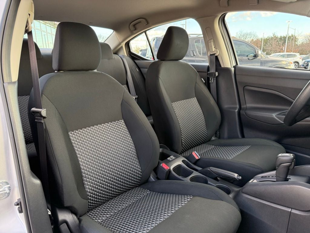 2024 Nissan Versa 1.6 S