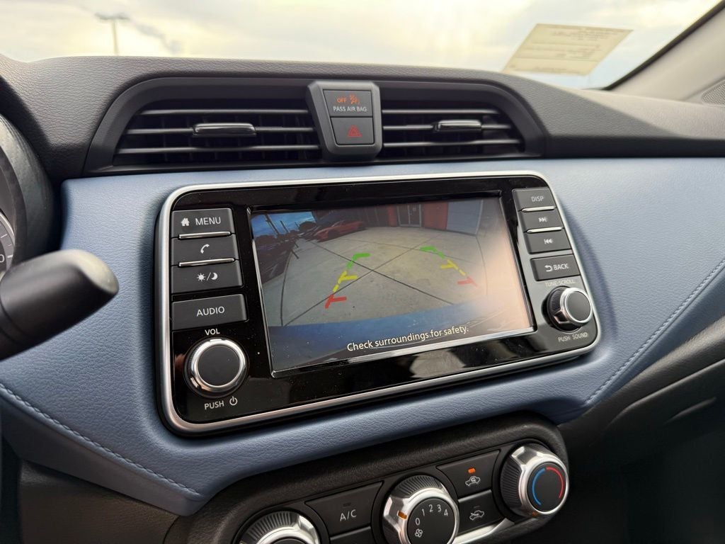 2025 Nissan Versa SV