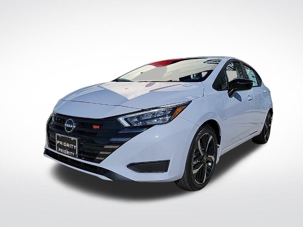 2025 Nissan Versa SR