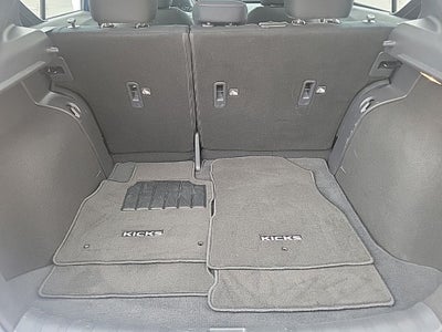 2024 Nissan Kicks SR