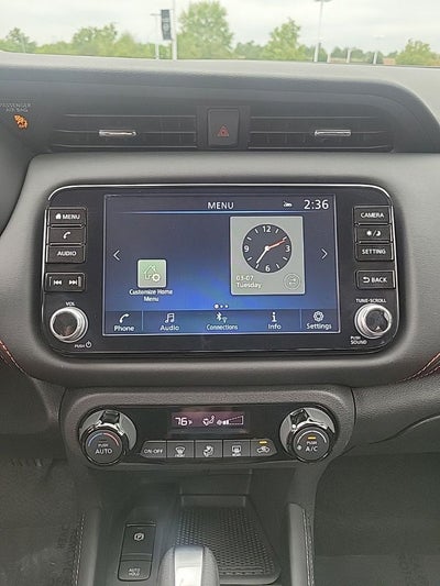 2024 Nissan Kicks SR