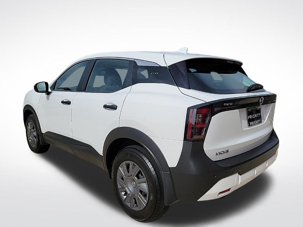 2025 Nissan Kicks S