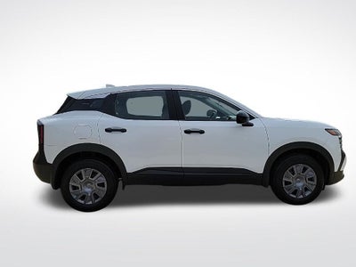 2025 Nissan Kicks S