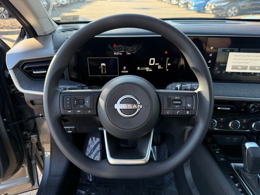 2025 Nissan Kicks SV