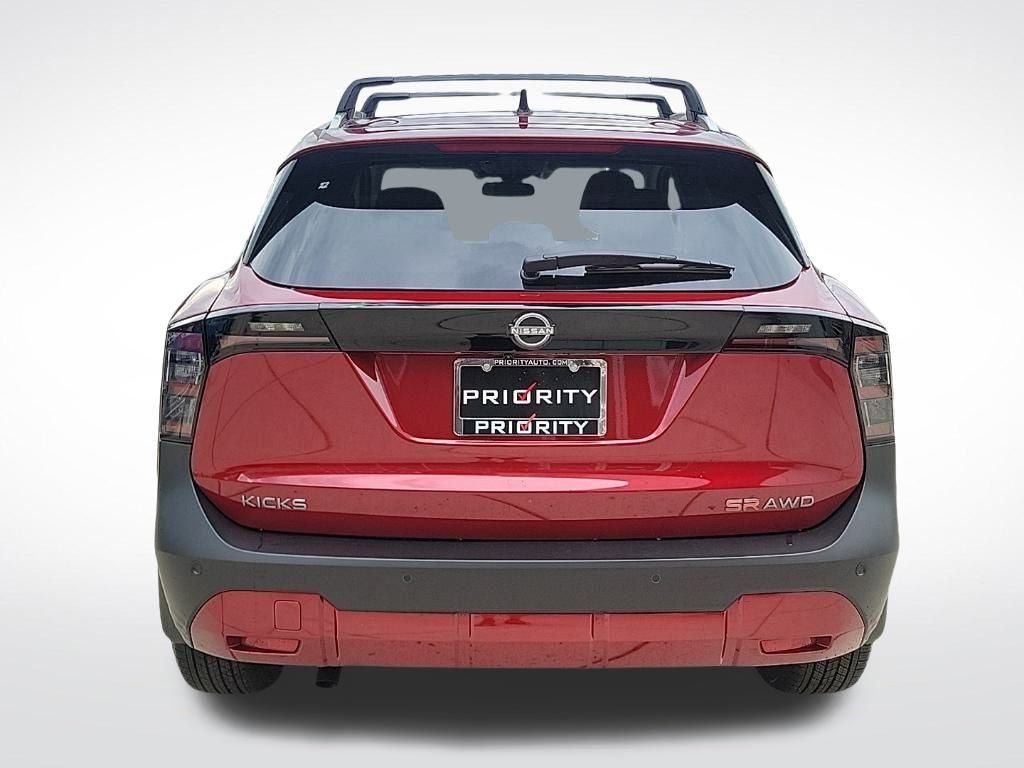 2026 Nissan Kicks SR