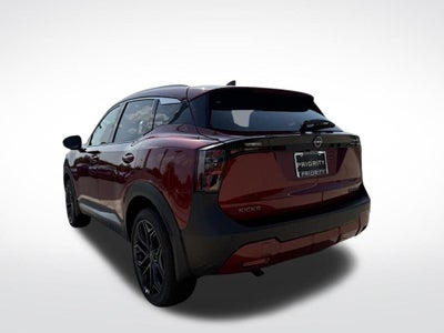 2025 Nissan Kicks SR