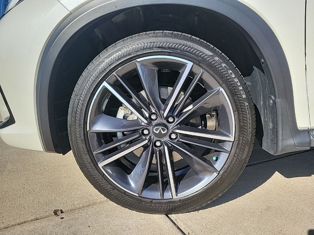 2023 INFINITI QX55 LUXE