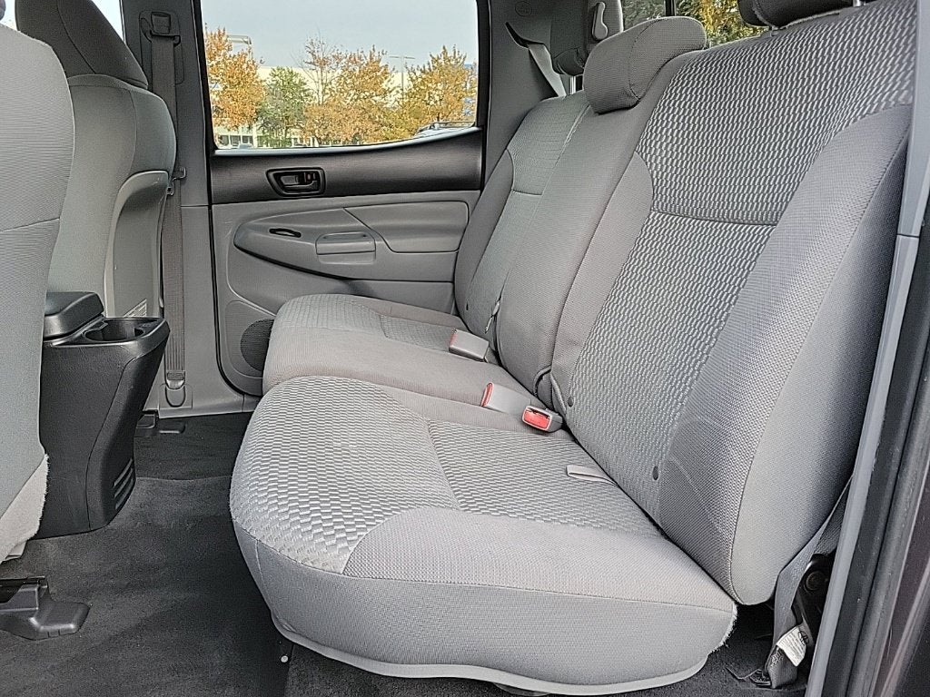 2015 Toyota Tacoma Base V6