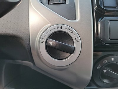 2015 Toyota Tacoma Base V6