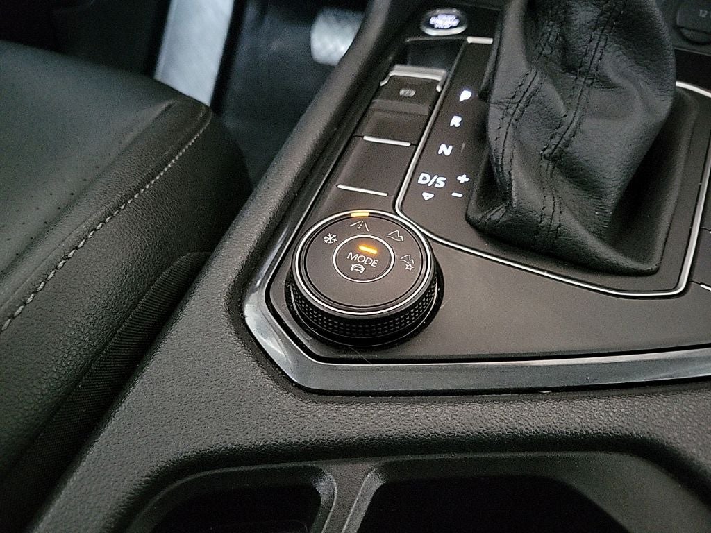 2020 Volkswagen Tiguan 2.0T SE 4Motion