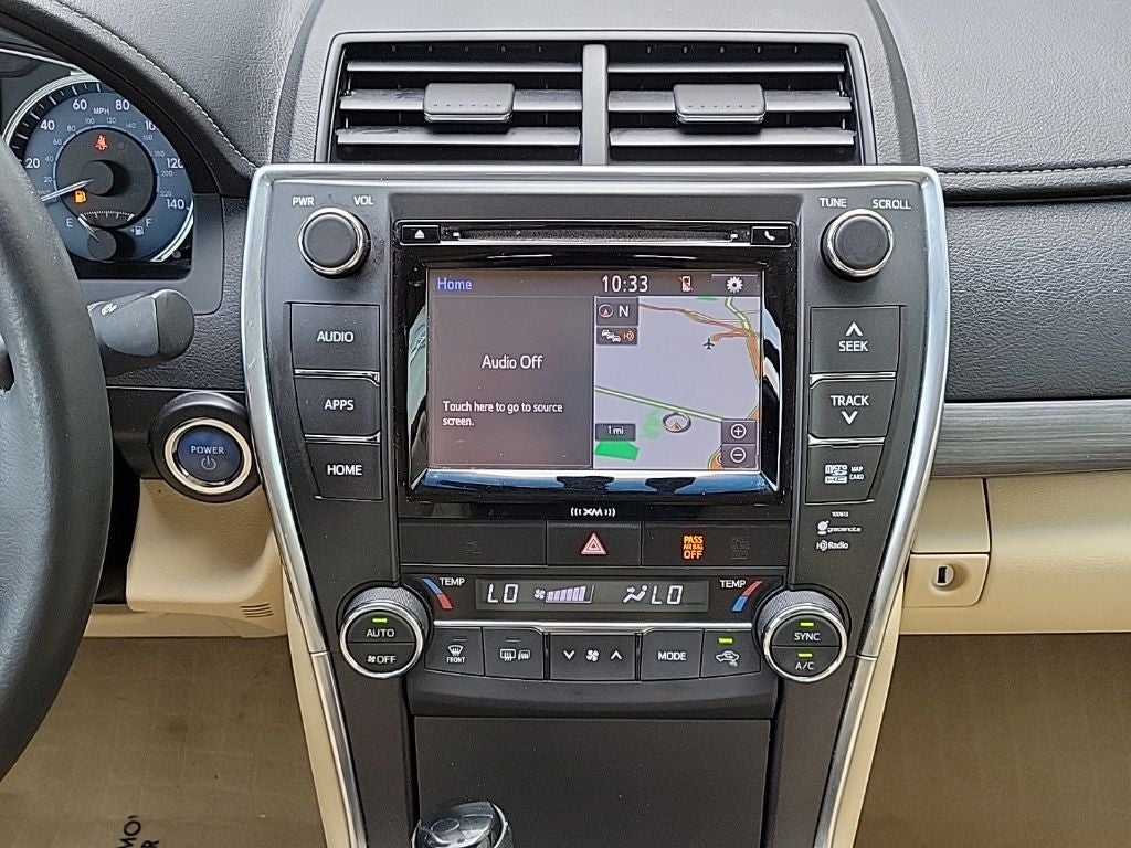 2016 Toyota Camry Hybrid XLE