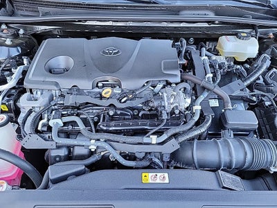 2022 Toyota Camry Hybrid XLE