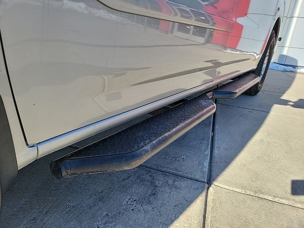 2016 Nissan NV Passenger SL