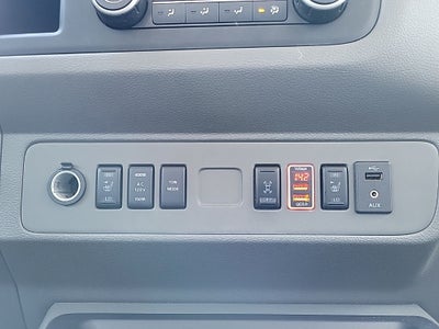 2016 Nissan NV Passenger SL