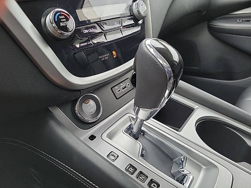 2024 Nissan Murano SV