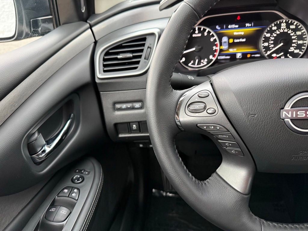 2024 Nissan Murano SV