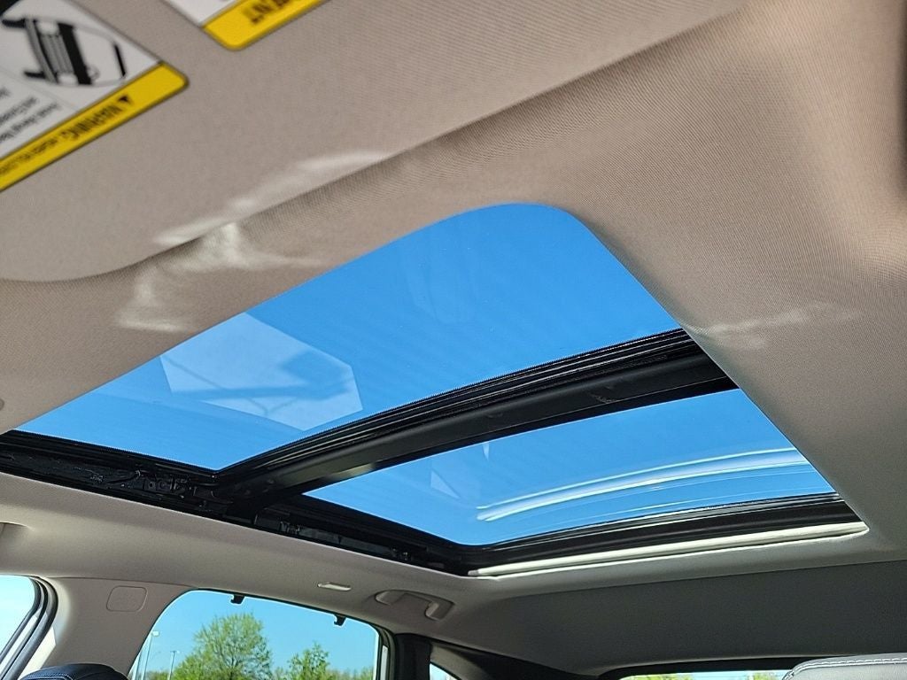 2026 Nissan N/A Platinum