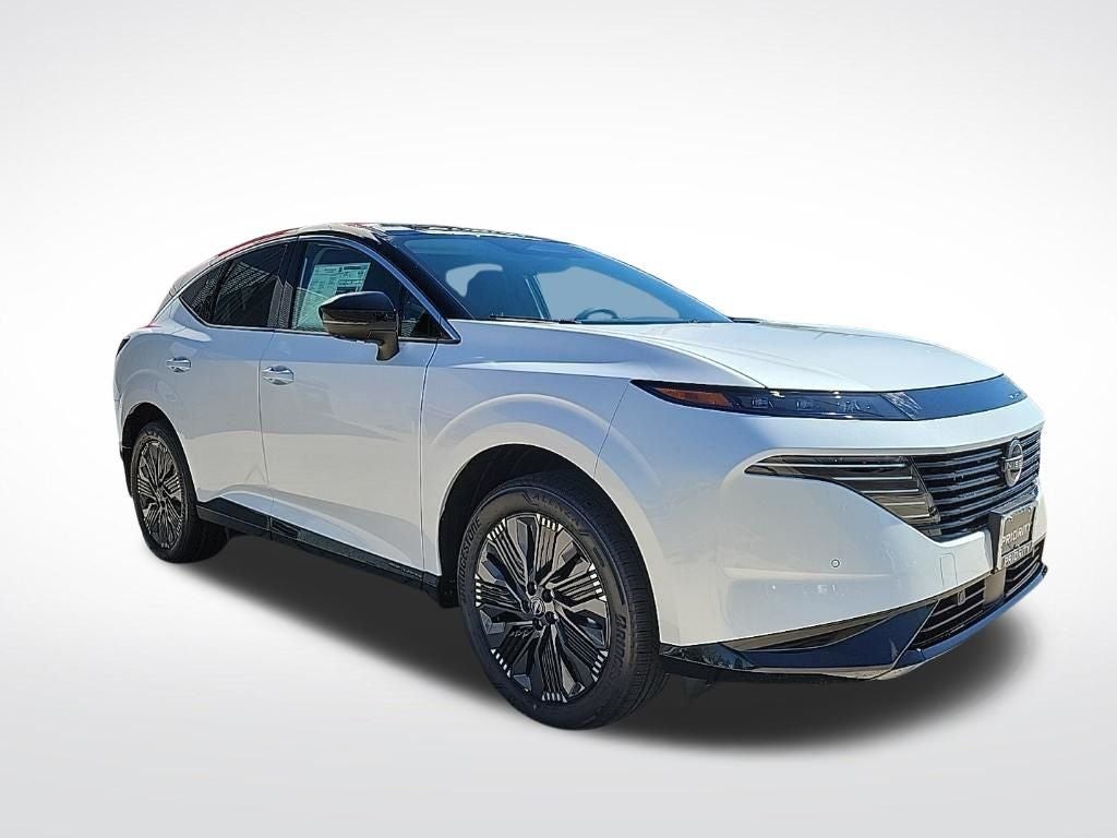 2026 Nissan N/A Platinum