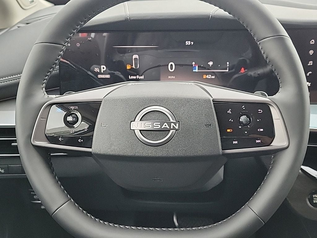 2026 Nissan N/A Platinum