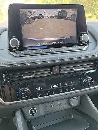 2022 Nissan Rogue SV