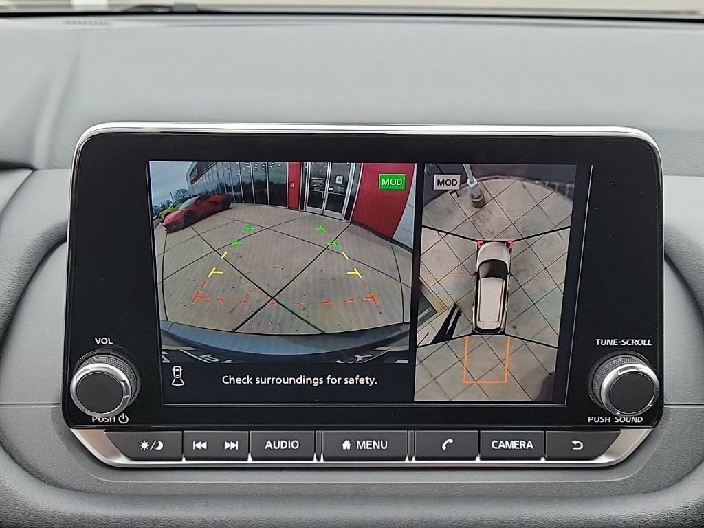 2026 Nissan Rogue Dark Armor