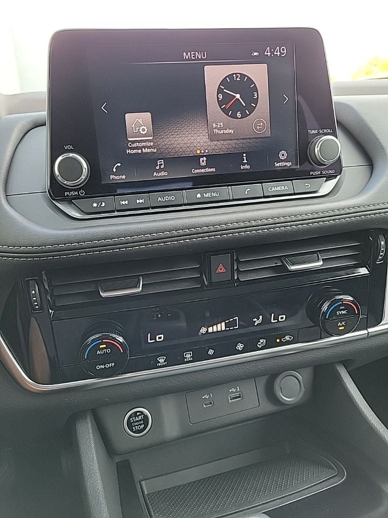 2022 Nissan Rogue SV